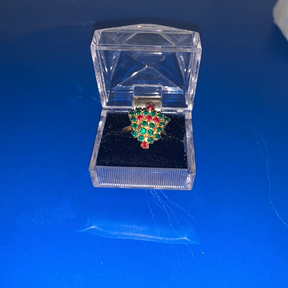 Lovely Green and  red ring